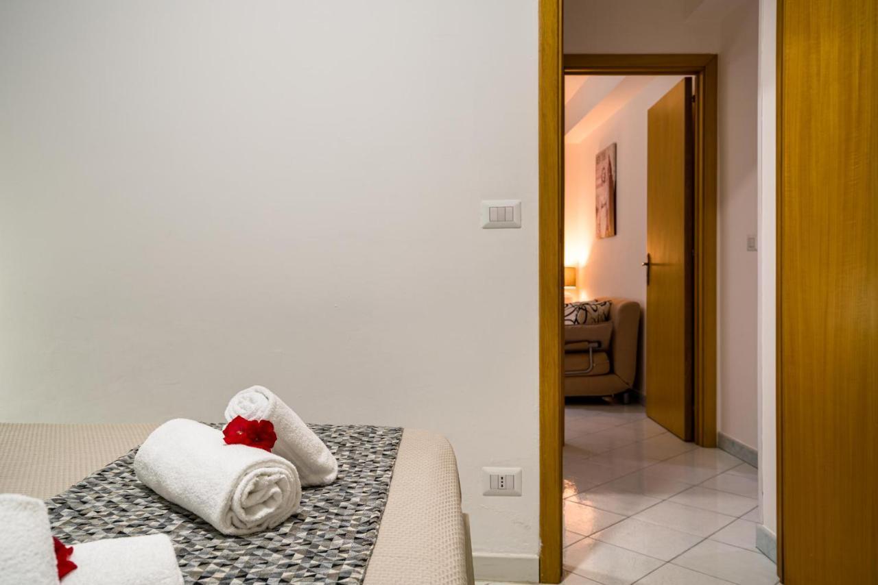 Ferienwohnung Loft Baia Di Letojanni Exterior foto